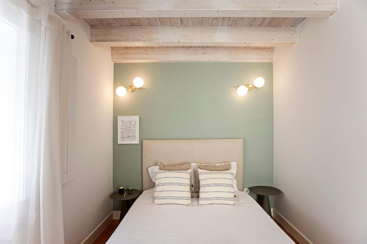 D. Joao IV Apartments By Lovelystay Porto Exterior foto