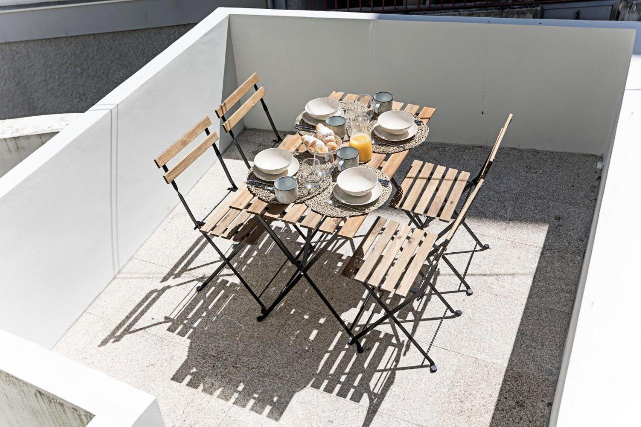 D. Joao IV Apartments By Lovelystay Porto Exterior foto