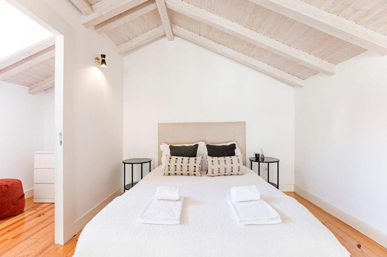 D. Joao IV Apartments By Lovelystay Porto Exterior foto
