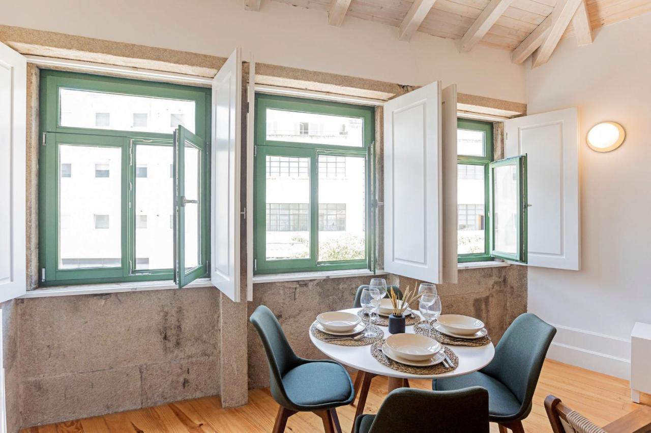 D. Joao IV Apartments By Lovelystay Porto Exterior foto